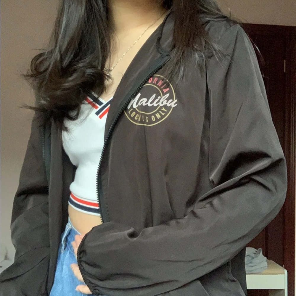 Brandy Melville Malibu Windbreaker Jacket One Size